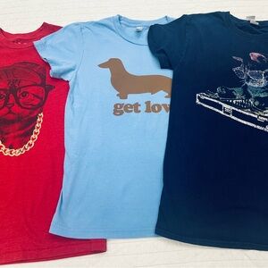Bundle of 3 graphic tees- size small